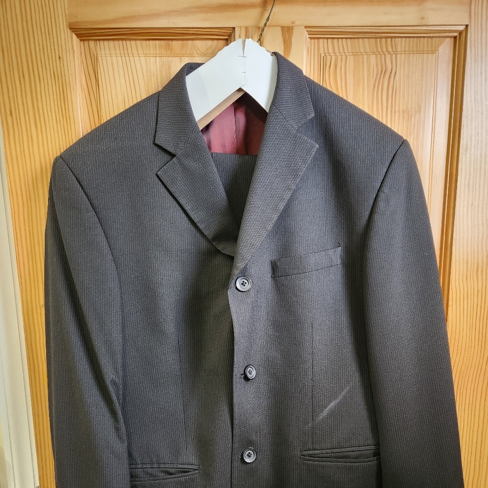Men's Suit